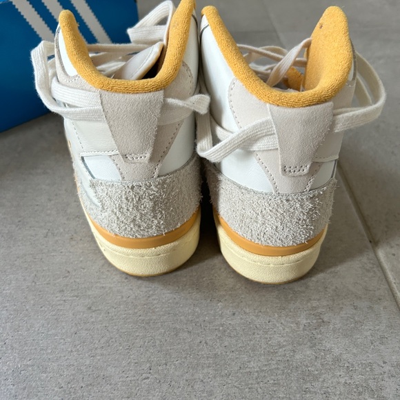Adidas Forum 84 High Tops - Picture 5 of 7